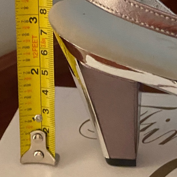 NWT Handmade leather sandals with rhinestones - Picture 8 of 8